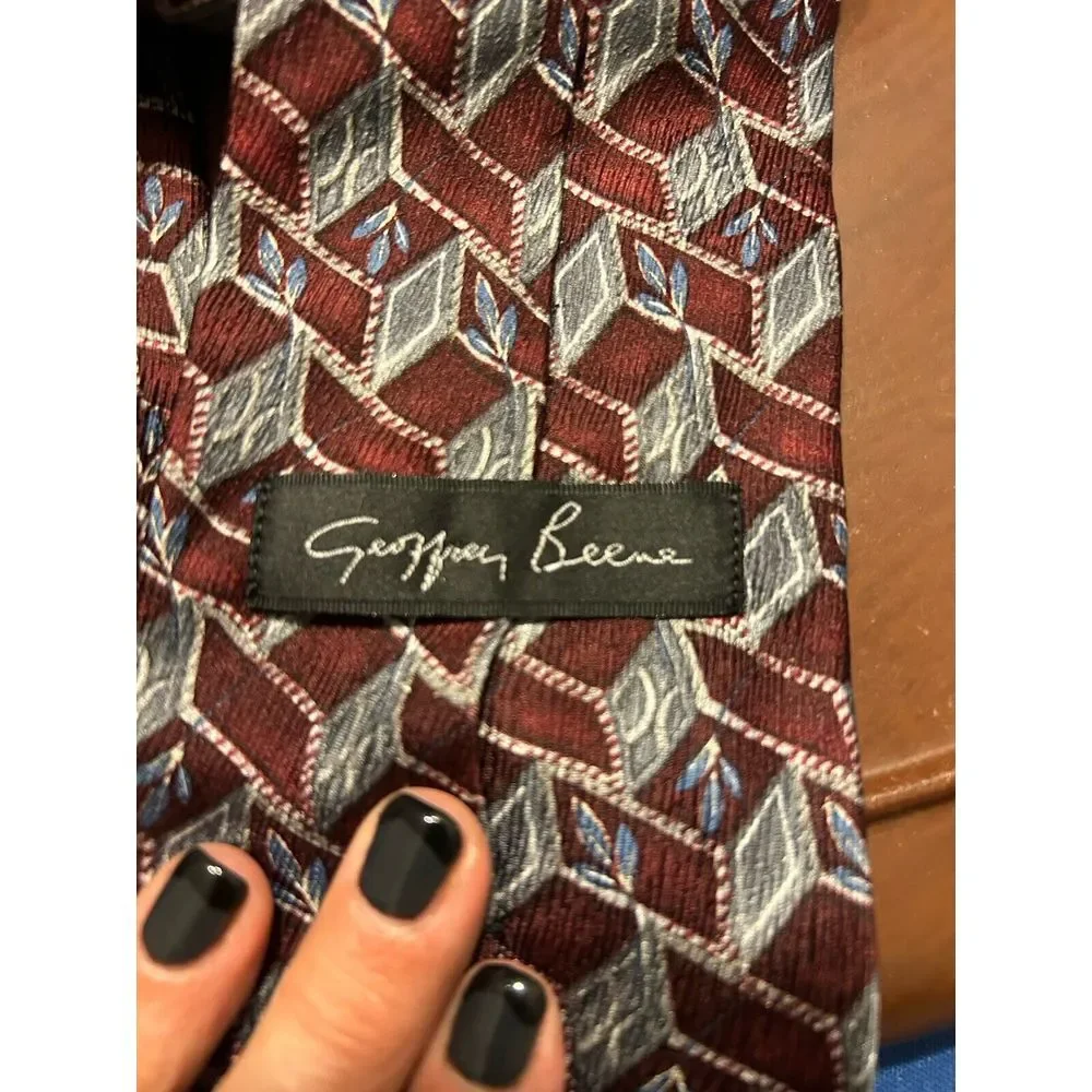 Geoffrey Beene Silk Tie Geometric‎ Pattern Burgundy Gray Blue Mens Formal